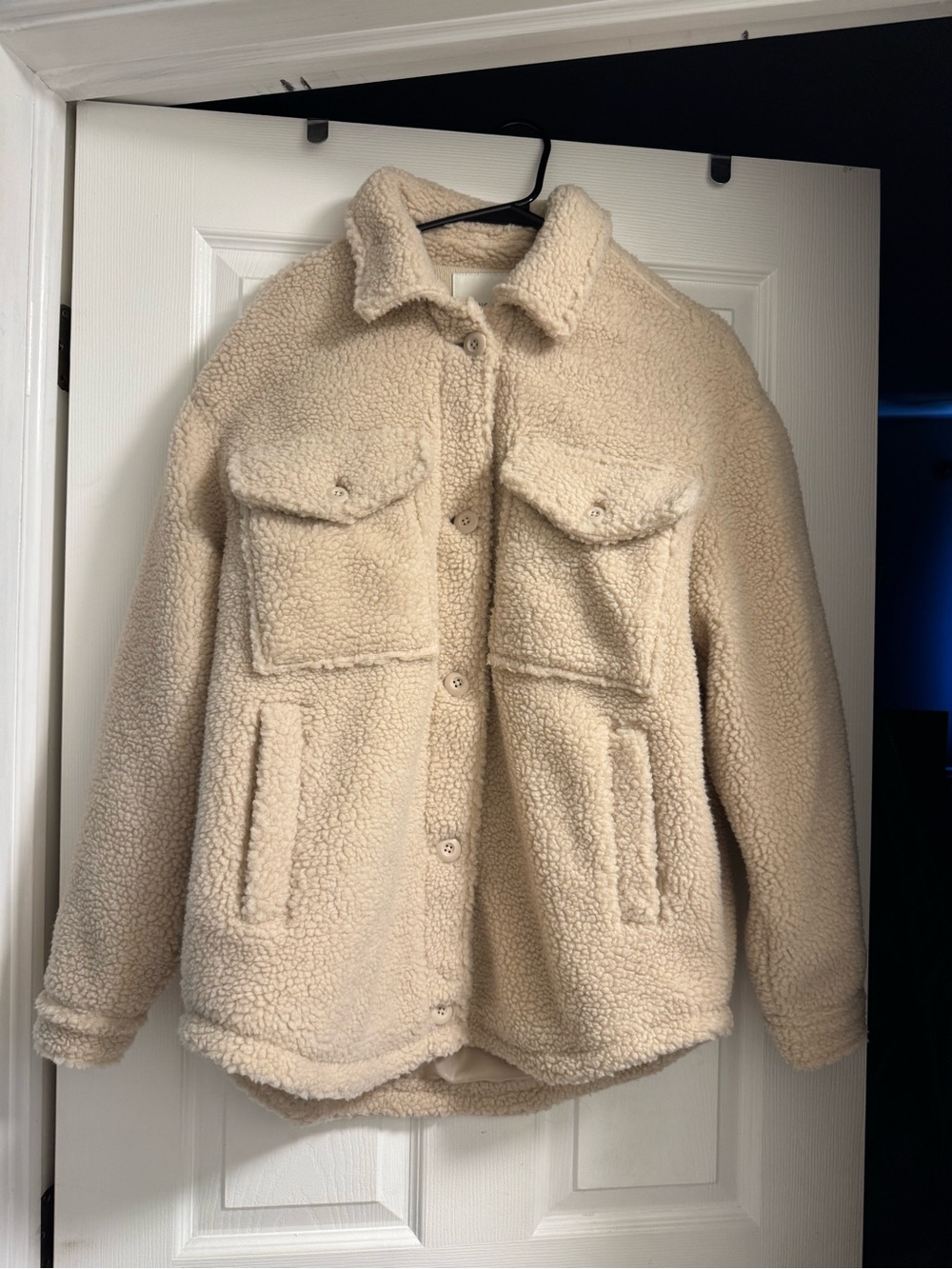 American Eagle Sherpa Button-Up Jacket - Cream